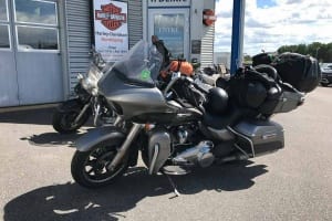 Stopp auf einen Kaffee beim Harley Davidson Norrköping Dealer