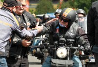 2014HD02 Friendship_Ride_Germany_Spendenuebergabe_3