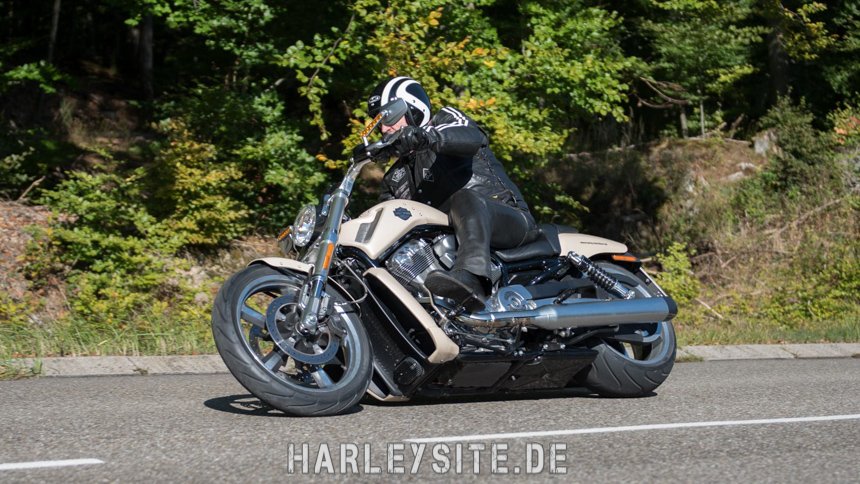 Harley-Davidson & Michelin Scorcher Test Ride Michelin Scorcher 1 von 1 3