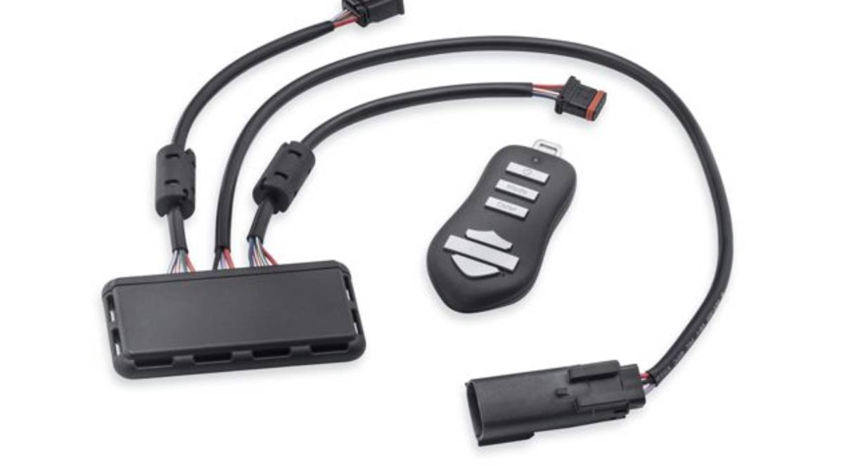 LED Zusatzbeleuchtung für Harley-Davidson Modelle Harley Davidson Spectra Glo LED Light Fernbedienung