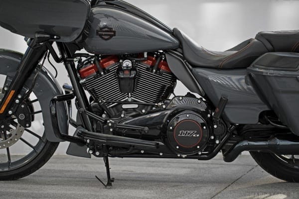 HARLEY-DAVIDSON PRESENTS THE TOURING BIKES FOR 2018