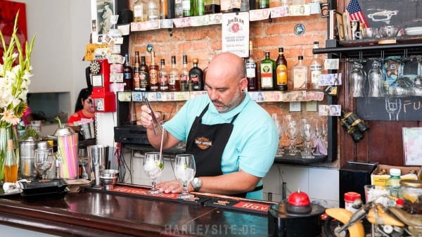 Teil 1 - Mit Ernesto Guevara auf der Harley-Davidson Kuba entdecken