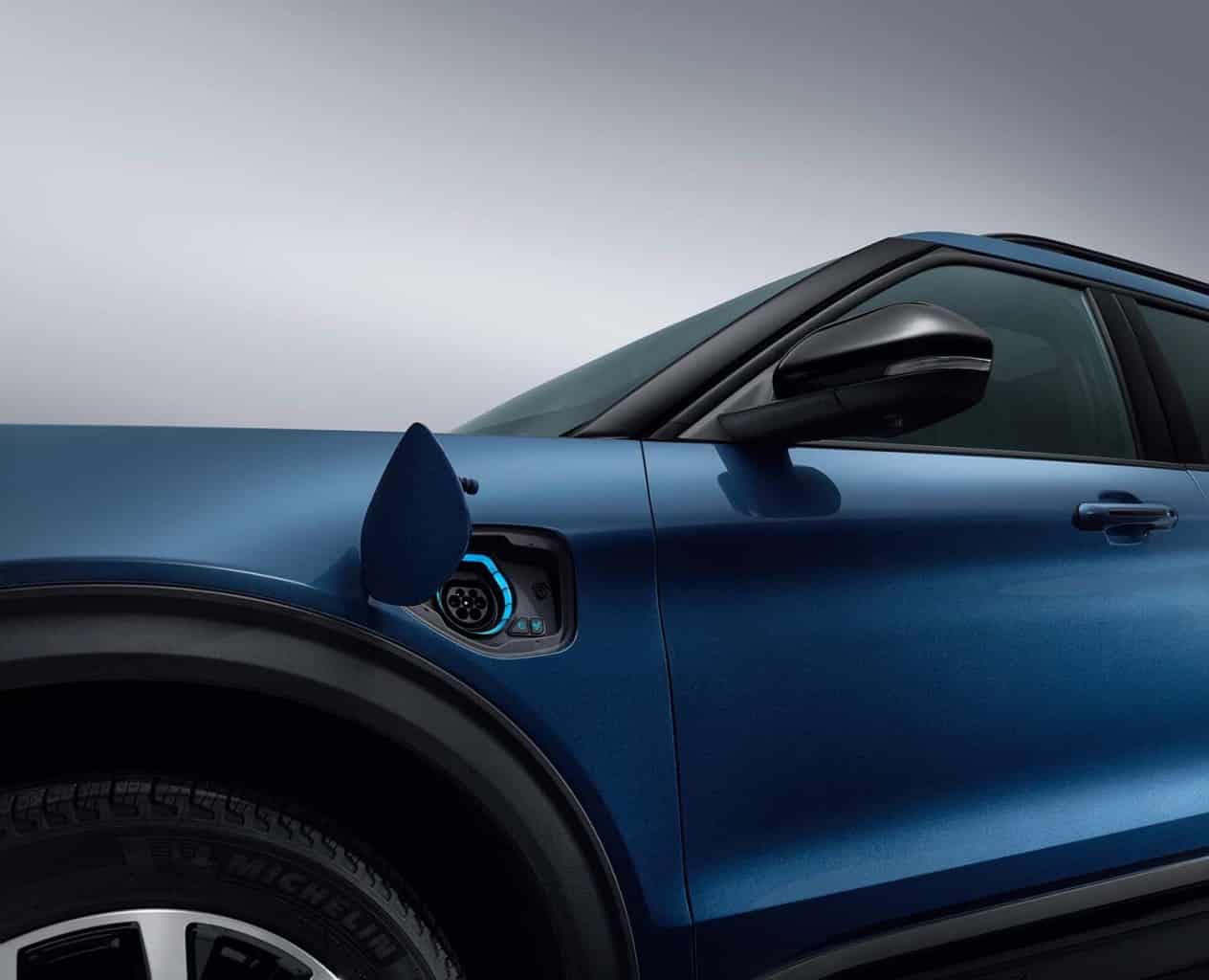 2019 Ford Explorer Hybrid Ladeklappe