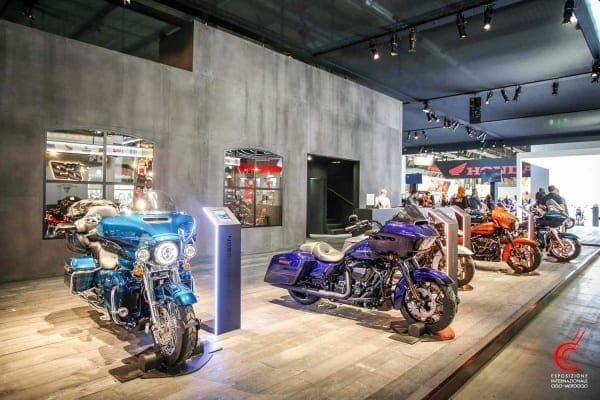 Die großen Harley-Davidson Tourer auf der EICMA Motorradmesse in Mailand