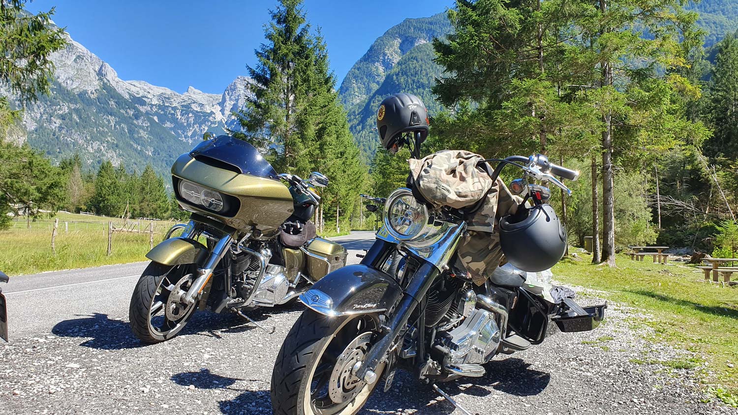 Auf der Harley mit V-Twin Tours In den Alpen unterwegs