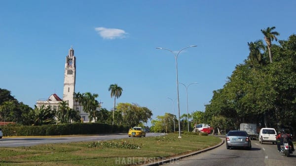 Wir kommen in Havanna reingefahren