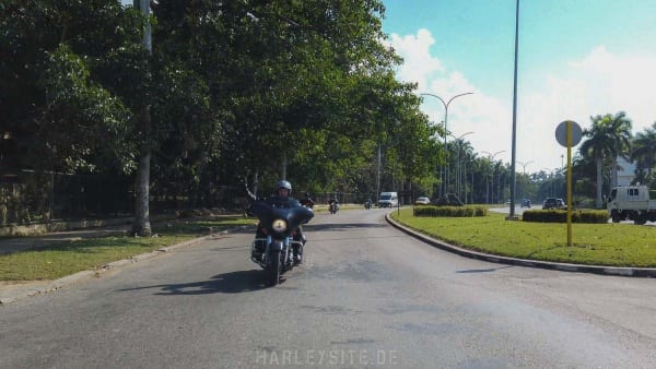 Wir kommen in Havanna reingefahren