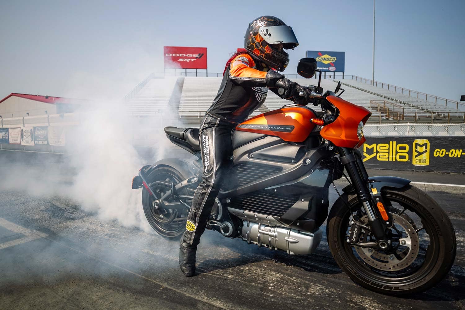 HARLEY-DAVIDSON LIVEWIRE SETS WORLD RECORD