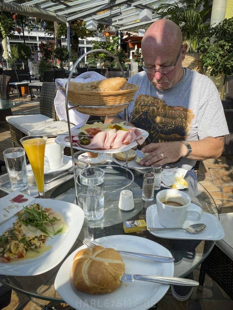 FAAK AM SEE AUF DIE ANDERE TOUR ERLEBEN - Teil 1 FAAK AM SEE AUF DIE ANDERE TOUR ERLEBEN - Teil 1
