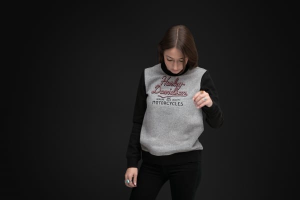 Colorblock Pullover Sweatshirt (99119-20VW, UVP: 103 €)