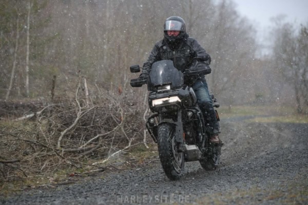 Jetzt der Harley-Davidson Pan America Fahrbericht 2021