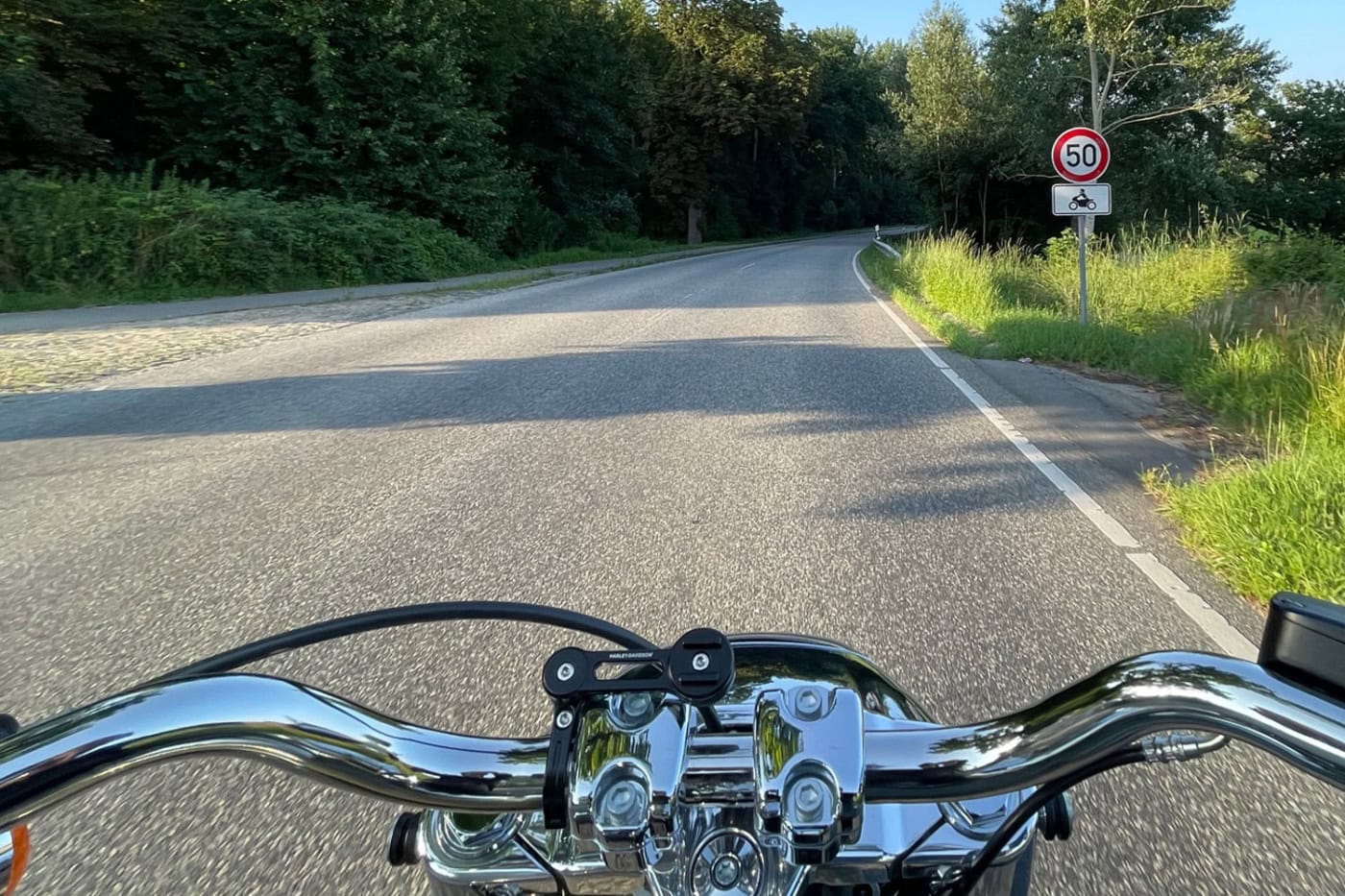 Geschwindigkeitsbegrenzung nur Motorräder