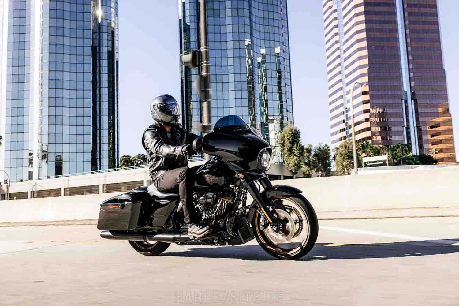 Die neue Harley-Davidson Street Glide ST und Road Glide ST Touring Linie 2022