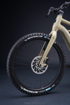 SERIAL 1 “SELECT SERIES” BASH/MTN