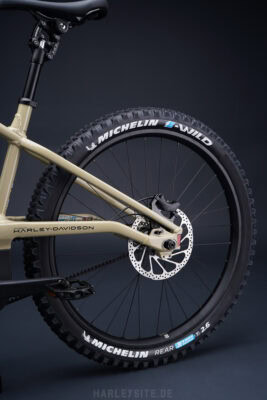 SERIAL 1 “SELECT SERIES” BASH/MTN