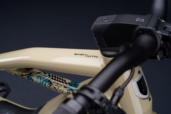 SERIAL 1 “SELECT SERIES” BASH/MTN