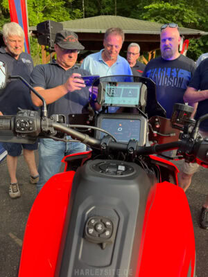 Die Story - Feuerwehr Krad Pan America 1250 Special