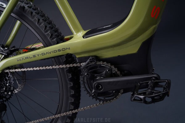 SERIAL 1, POWERED BY HARLEY-DAVIDSON, PRÄSENTIERT DAS SWITCH/MTN