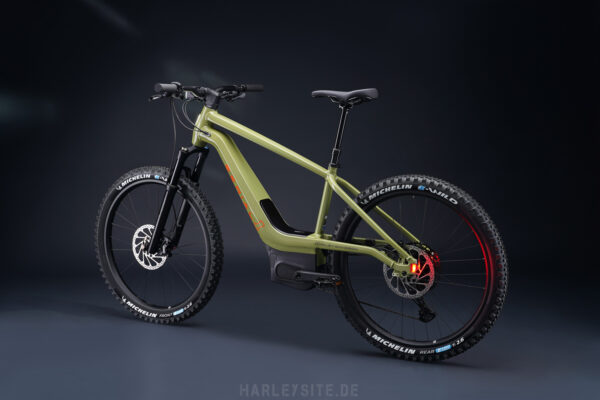 SERIAL 1, POWERED BY HARLEY-DAVIDSON, PRÄSENTIERT DAS SWITCH/MTN