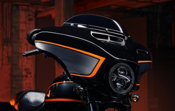 Harley-Davidson enthüllt neuen Apex Factory Custom Paint