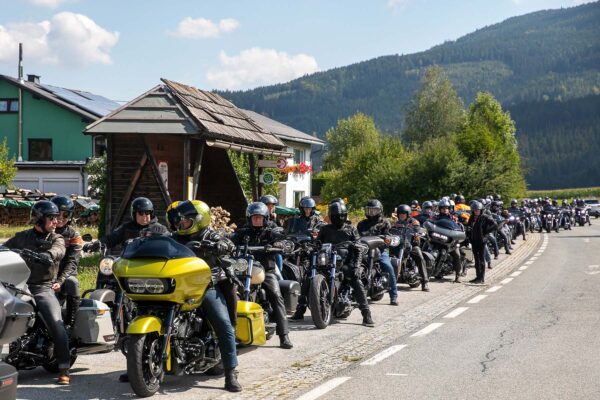 Drei schöne Touren mit dem H.O.G. Kärnten Chapter zur European Bike Week erleben