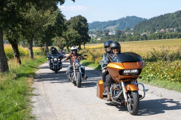 Drei schöne Touren mit dem H.O.G. Kärnten Chapter zur European Bike Week erleben