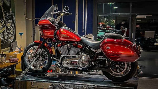 The Custom EL DIABLO from the Harley Factory Frankfurt