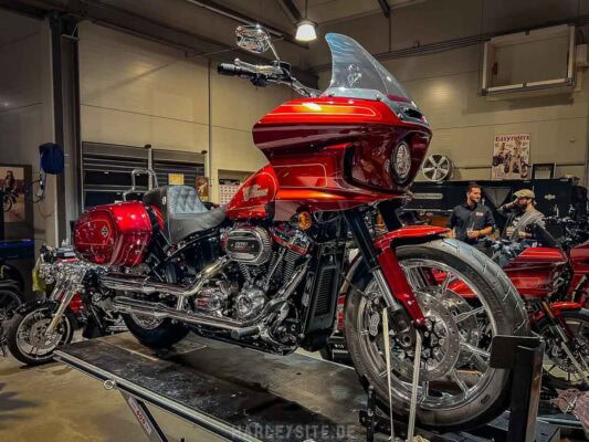 The right-hand side view of the EL DIABLO Custom