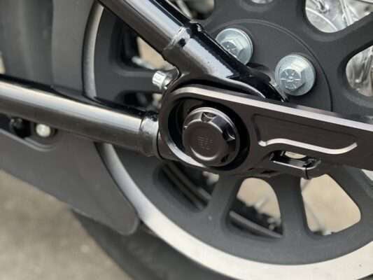 Wunderkind Harley+Streetbob+Cover+Hinterradachse