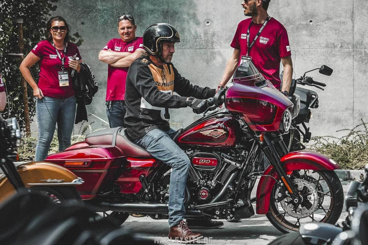 Rough Ride: Harley-Davidson's sinkender Aktienkurs und die Suche nach Stabilität Jochen Zeitz - CEO Harley-Davidson