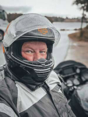 Ich bin direkt in meine Regenklamotten eingestiegen, heute sollte ich zumindest trocken bleiben.