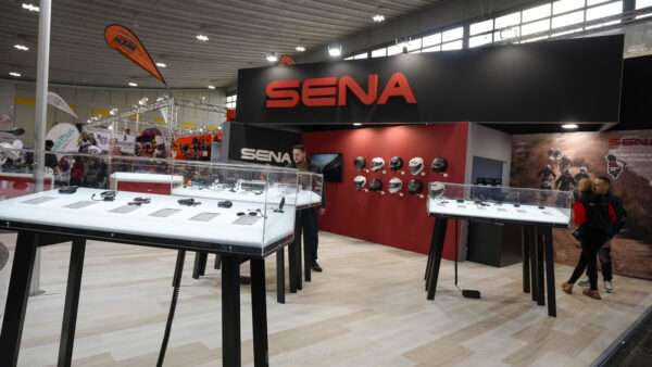 Sena auf der Motorräder Dortmund 2023