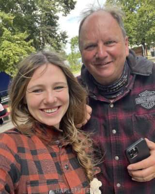 Wir fahren zusammen nach Frankfurt zur Harley Factory