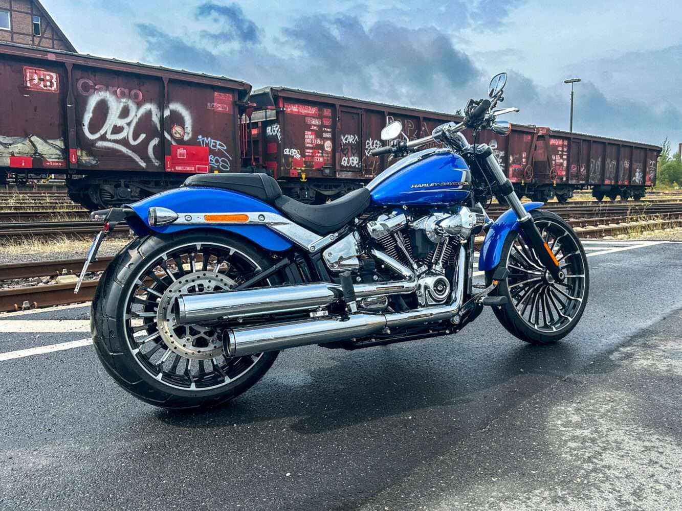 Traktionskontrolle Harley-Davidson Breakout 117 Traktionskontrolle Harley-Davidson Breakout 117