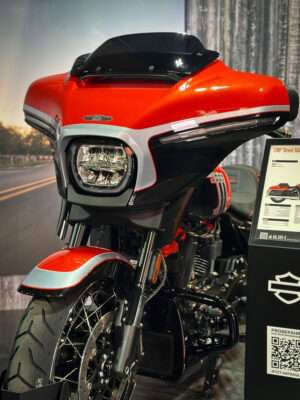 CVO STREET GLIDE UND DAS FAHRWERK