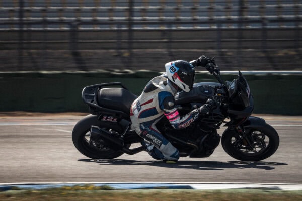 HARLEY-DAVIDSON STARTETE IN HOCKENHEIM