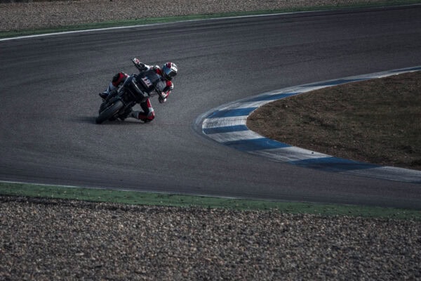 HARLEY-DAVIDSON STARTETE IN HOCKENHEIM