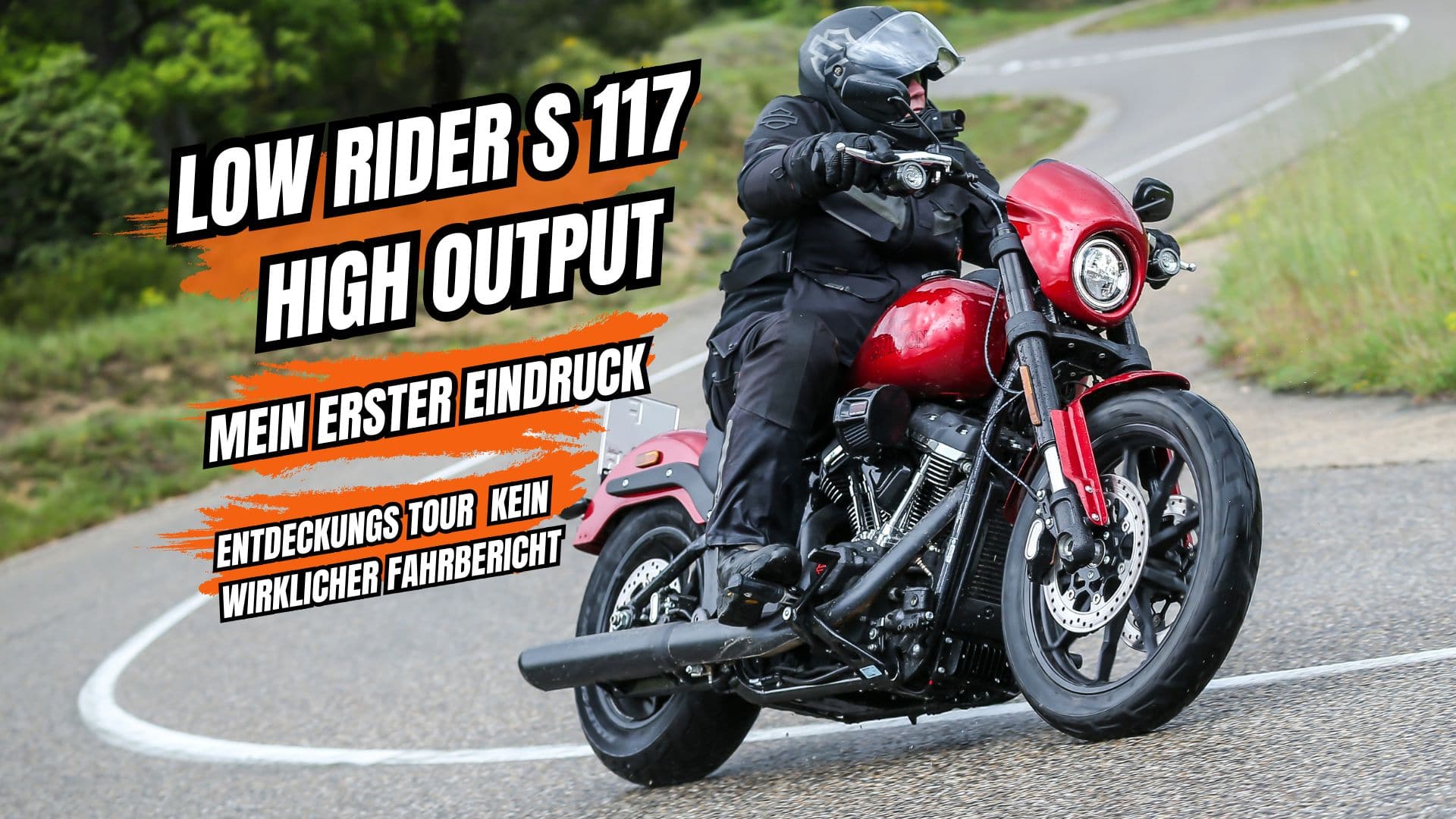 Harley-Davidson Low Rider S 117 High Output 2025 leaning into a turn during a tour