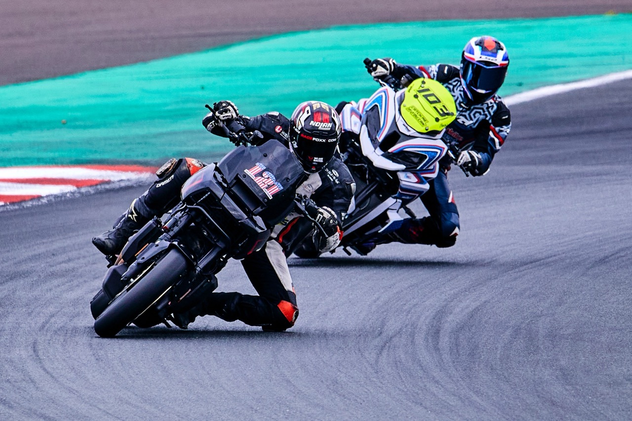HARLEY-DAVIDSON ERZIELT TOP-TEN-PLATZIERUNG IN OSCHERSLEBEN HARLEY-DAVIDSON ERZIELT TOP-TEN-PLATZIERUNG IN OSCHERSLEBEN