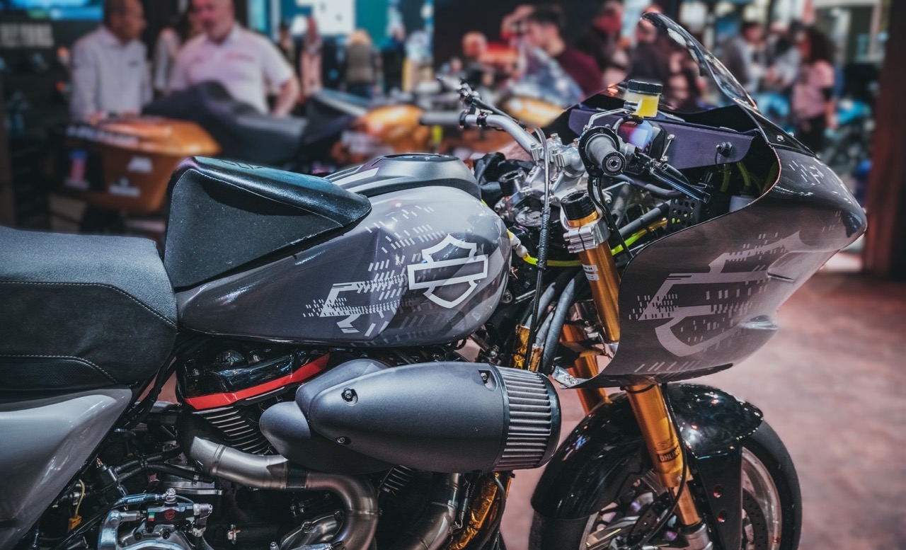 Harley-Davidson Bagger World Cup Racebike mit Öhlins Fahrwerk