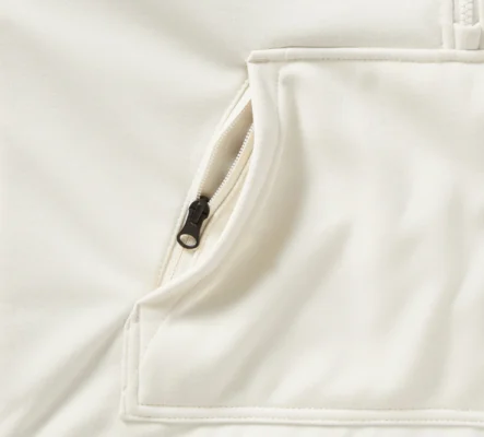 Breakout Crew Fleece Women (97198-25VW) – Detail der seitlichen Reißverschlusstasche